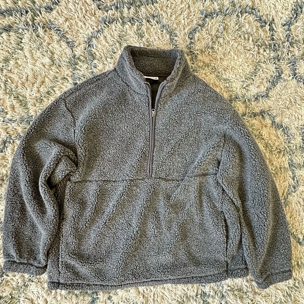 No Boundaries Gray Fleece Top